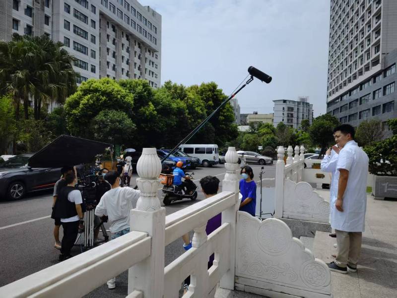平南县广告片拍摄公司低成本实现高规格制作的诀窍